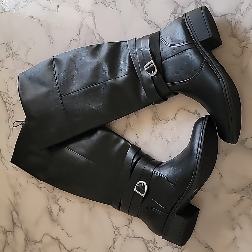 St. John's Bay Black Douglas Riding Boots Size 6 NWOT
